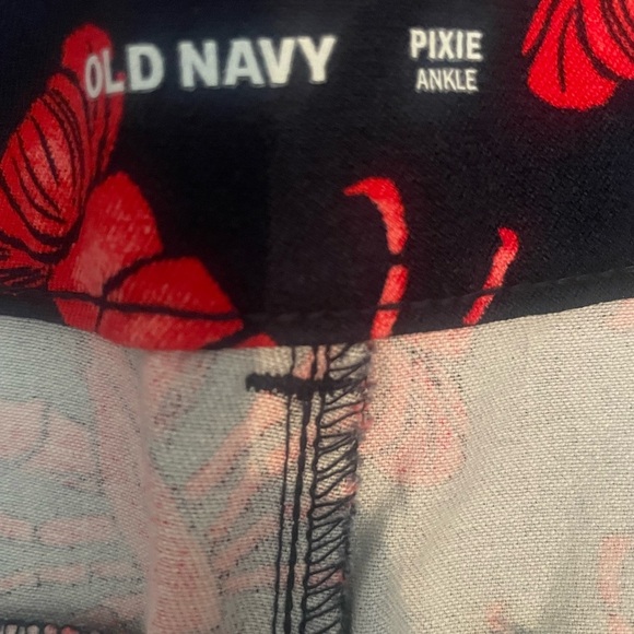 Old Navy lobster pants-8 - Picture 3 of 4